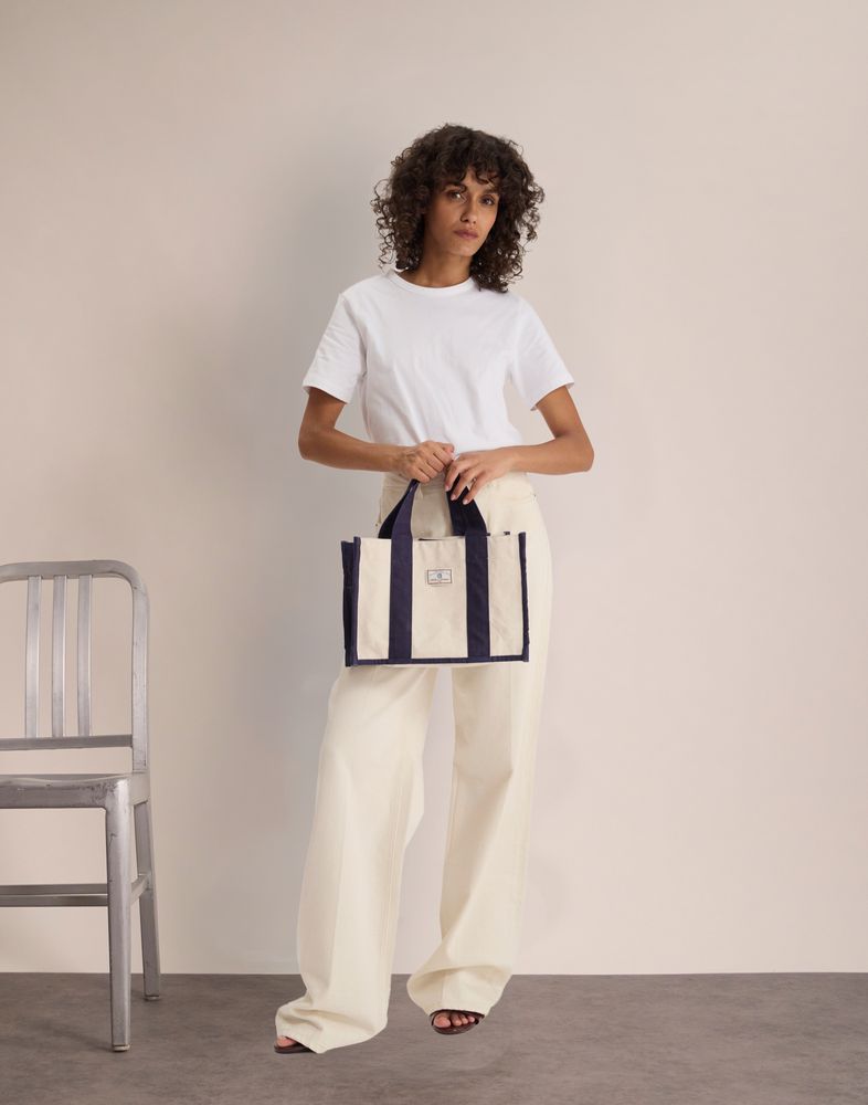 Sac cabas Alicia marine taille S 160 €