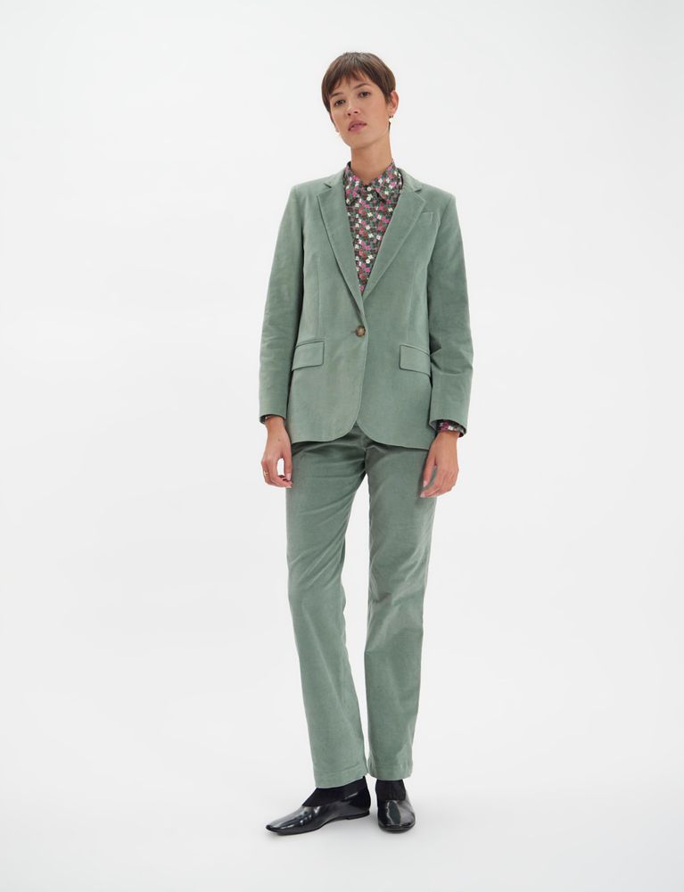 Veste Bruna en velours lisse vert amande 347 €