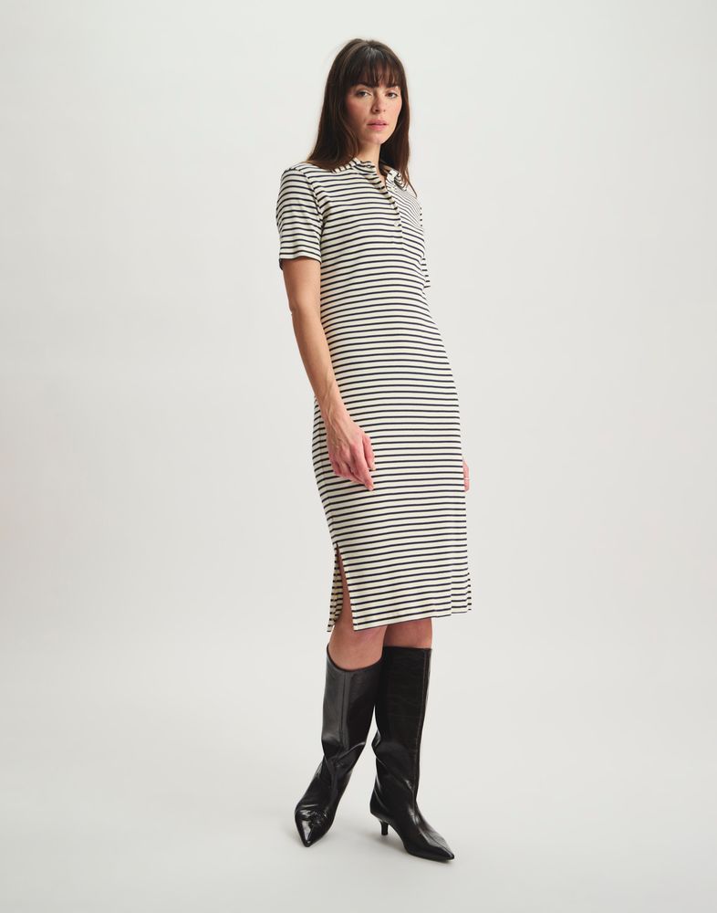Robe Romane bleu marine 80 €