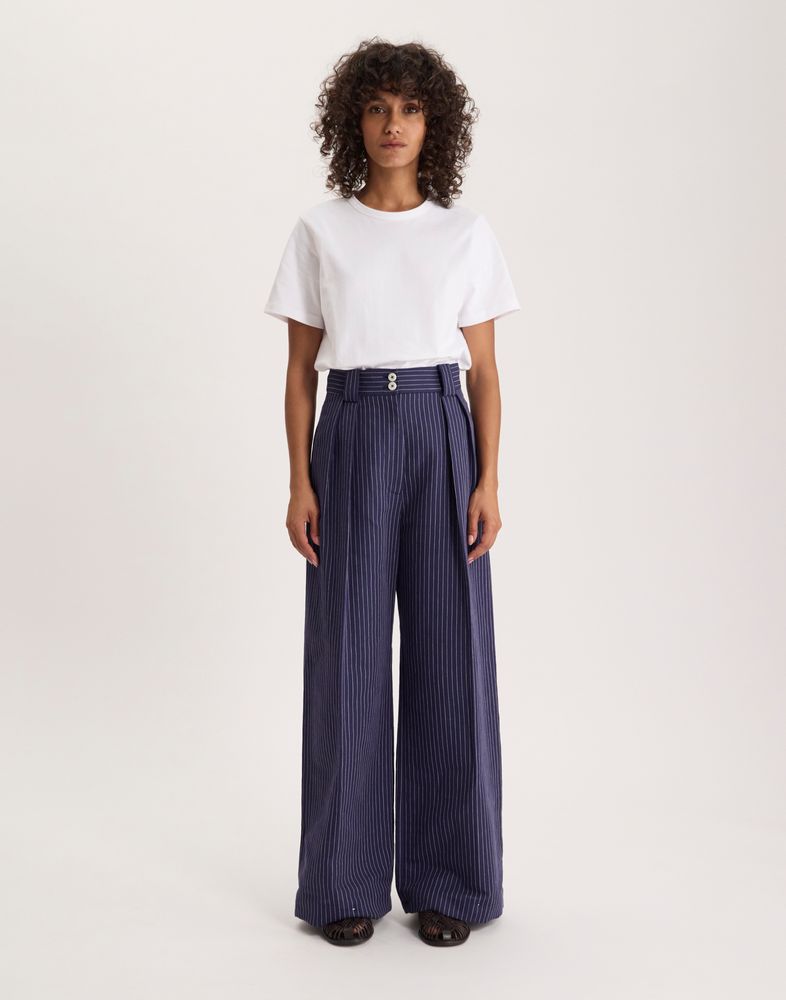 Pantalon Marlne bleu marine 320$