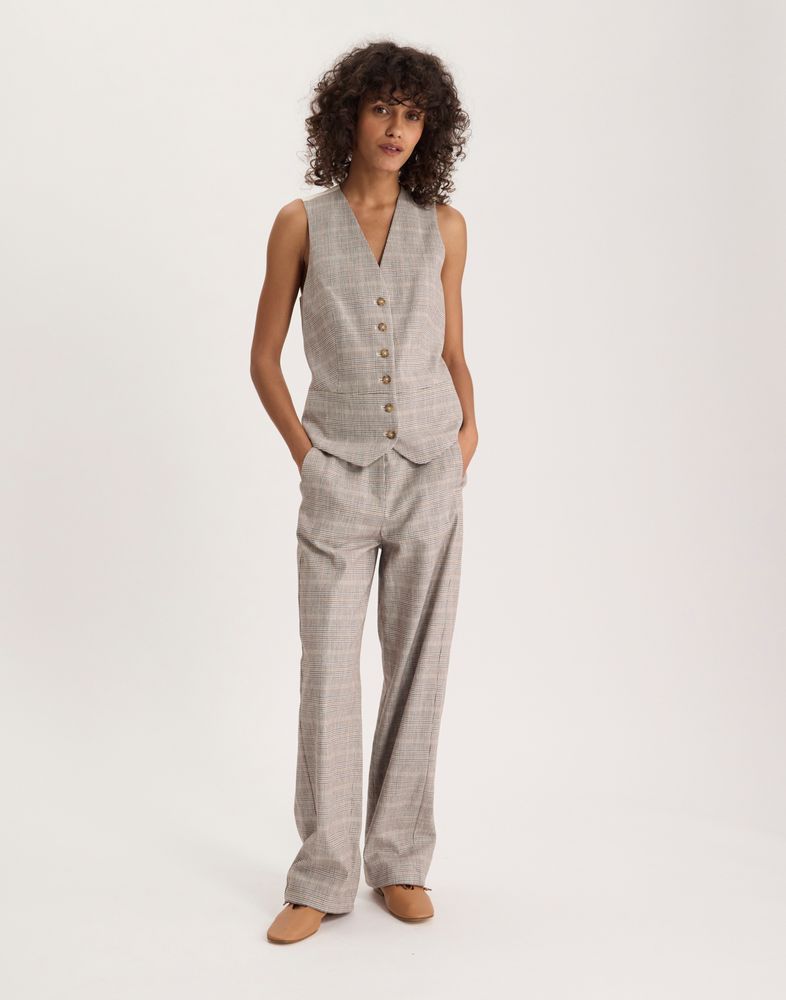 Gilet Sanite marron 193 €